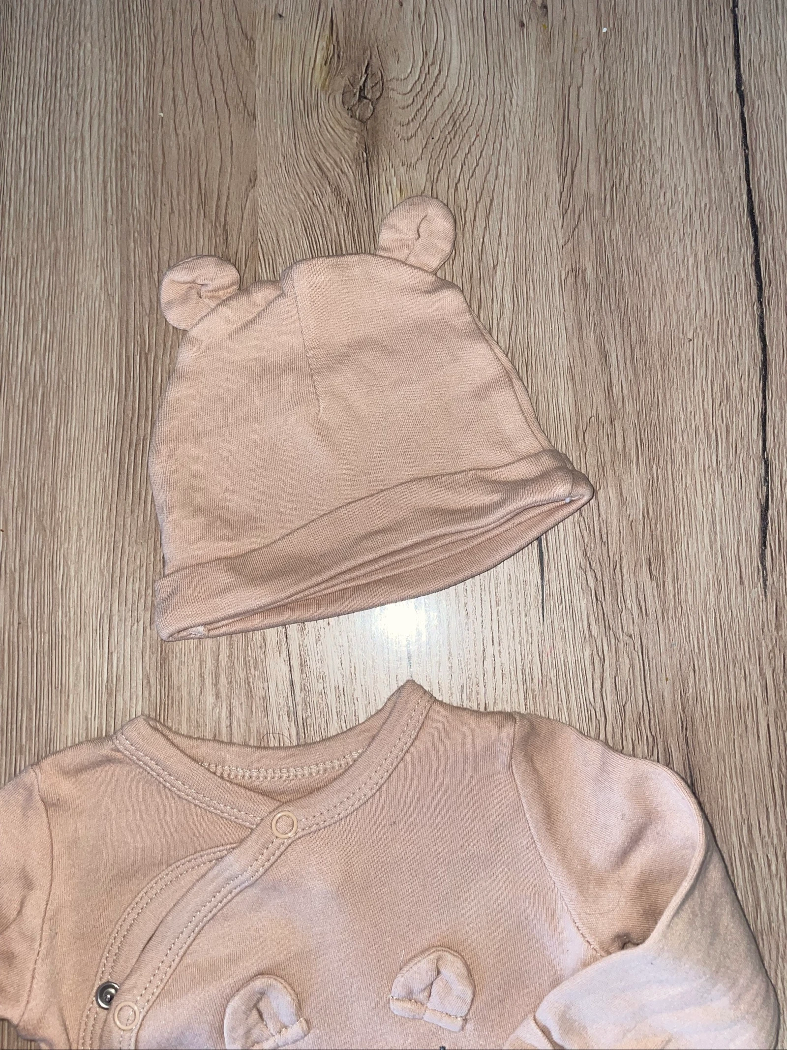 Lichte pyjama en muts 1 maand 59 cm in extenso – photo 3